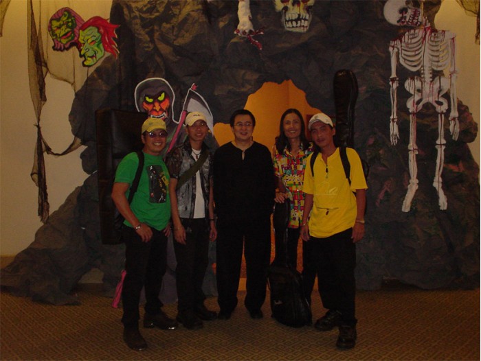 HALLOWEEN 2004 , EQUATORIAL HOTEL